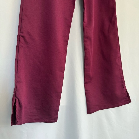 ❤️3/$30 Fusion Scrub Pants - Picture 3 of 12